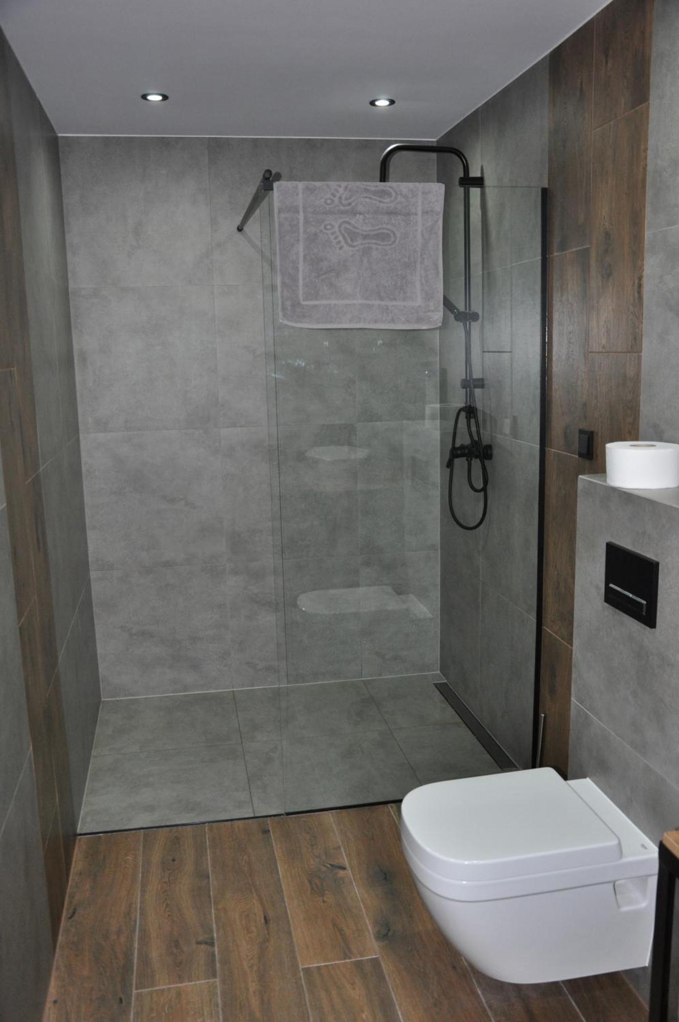 Malinowka Izerska II Apartment ชเวียราโดว์-สโดรยจ์ ภายนอก รูปภาพ